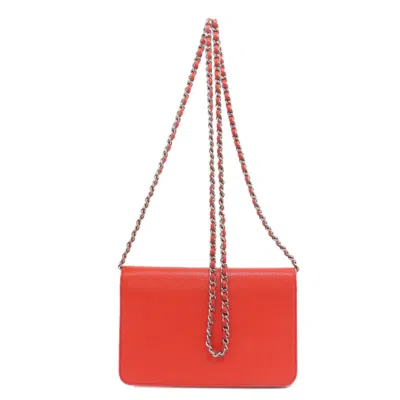 Pre-owned Chanel Red Color Caviar Leather Shoulder Bag ()