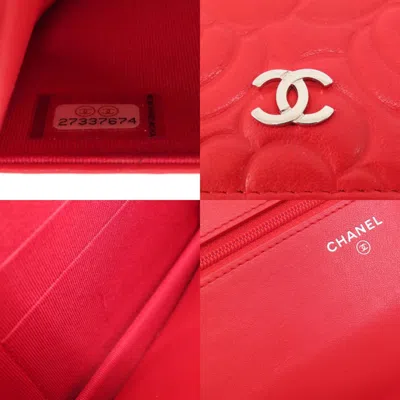 Pre-owned Chanel Red Color Leather Chain/shoulder Wallet ()