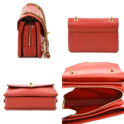 Pre-owned Chanel Red Color Leather Shoulder Bag ()