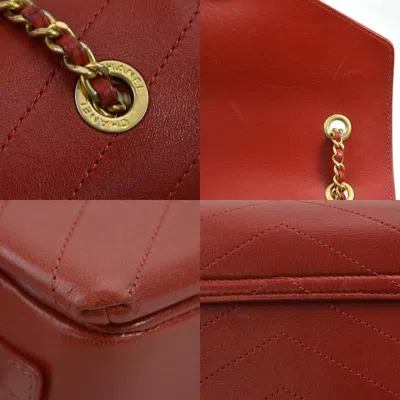 Pre-owned Chanel Red Color Leather Shoulder Bag ()