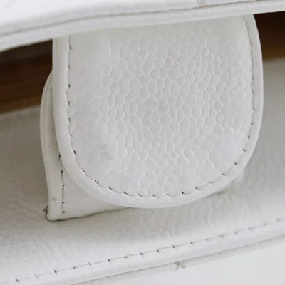 Pre-owned Chanel White Caviar Leather Shoulder Bag Tote Bag ()