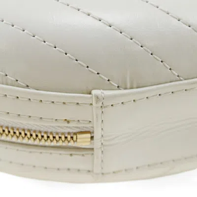 Pre-owned Chanel White Leather Shoulder Bag ()