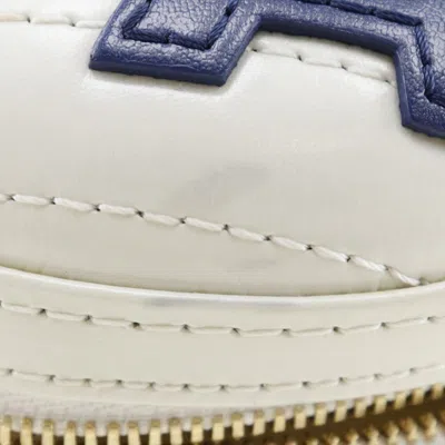 Pre-owned Chanel White Leather Shoulder Bag ()