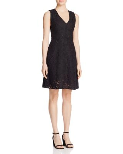 Theory Jemoine Embroidered Linen Dress, White In Black | ModeSens