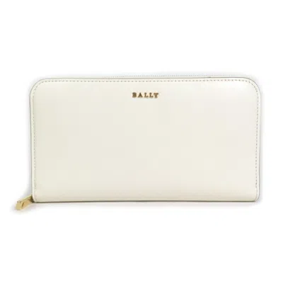 Pre-owned Bally Ivory Leather Long Wallet (bi-fold) ()