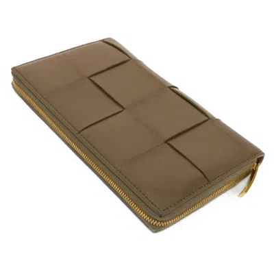Pre-owned Bottega Veneta Gray Leather Long Wallet (bi-fold) ()