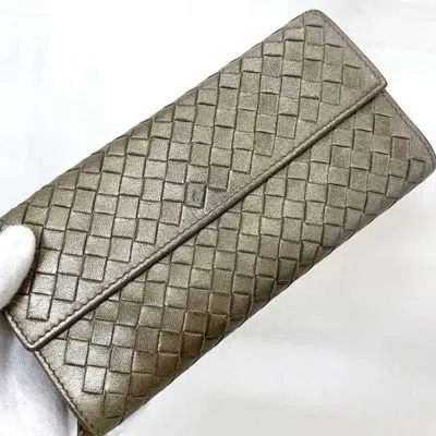 Pre-owned Bottega Veneta Intrecciato Brown Metallic Leather Long Wallet (bi-fold) () In Brown, Metallic