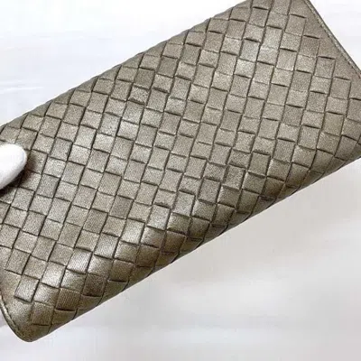 Pre-owned Bottega Veneta Intrecciato Brown Metallic Leather Long Wallet (bi-fold) () In Brown, Metallic