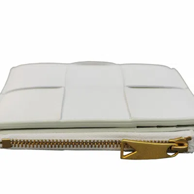 Pre-owned Bottega Veneta White Leather Wallet (bi-fold) ()