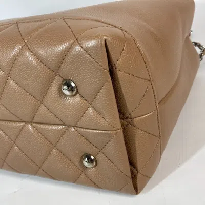 Pre-owned Chanel Beige Caviar Leather Shoulder Bag Tote Bag ()