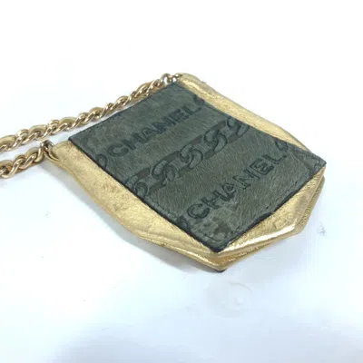 Pre-owned Chanel Gold Khaki Leather Pochette Shoulder Bag () In Gold, Khaki
