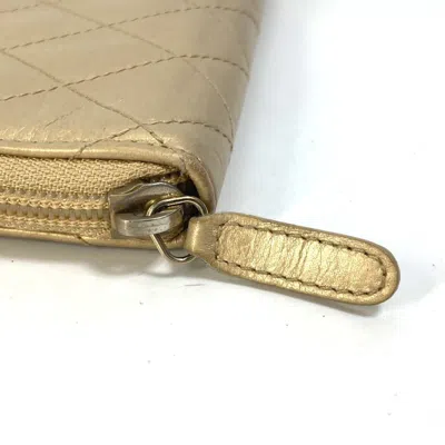Pre-owned Chanel Gold Leather Long Wallet (bi-fold) ()