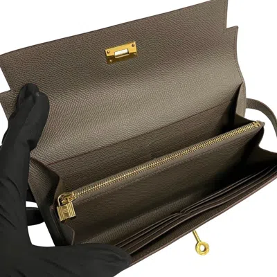 Pre-owned Hermes Gray Leather Long Wallet (bi-fold) ()