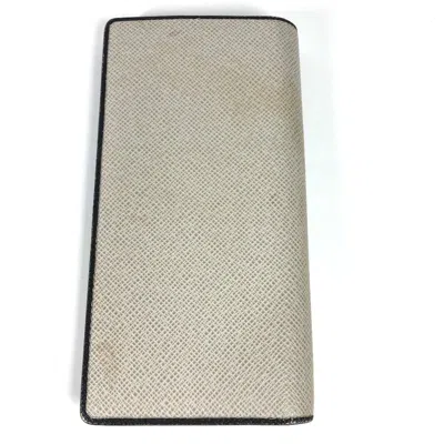 Pre-owned Louis Vuitton Beige Leather Long Wallet (bi-fold) ()