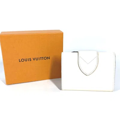 Pre-owned Louis Vuitton Beige Leather Wallet (tri-fold) ()