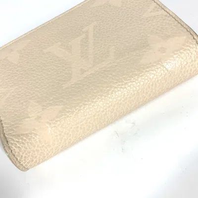 Pre-owned Louis Vuitton Beige Other Wallet (bi-fold) ()