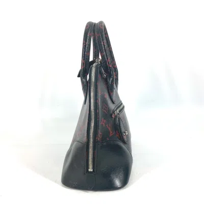 Pre-owned Louis Vuitton Black Cloth Shoulder Bag ()