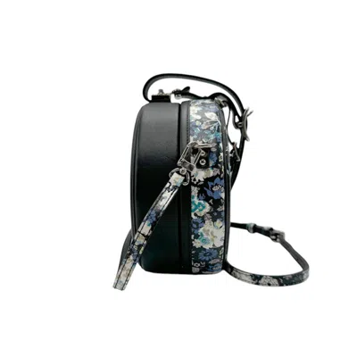 Pre-owned Louis Vuitton Black Leather Shoulder Bag ()