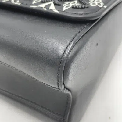 Pre-owned Louis Vuitton Black Leather Shoulder Bag ()