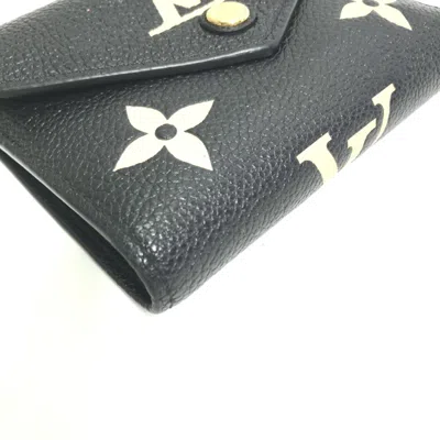 Pre-owned Louis Vuitton Black Other Wallet (tri-fold) ()