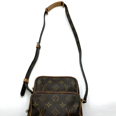 Pre-owned Louis Vuitton Brown Monogram Canvas Shoulder Bag ()