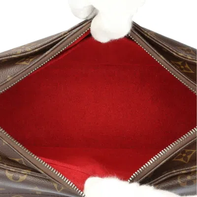 Pre-owned Louis Vuitton Brown Monogram Shoulder Bag ()