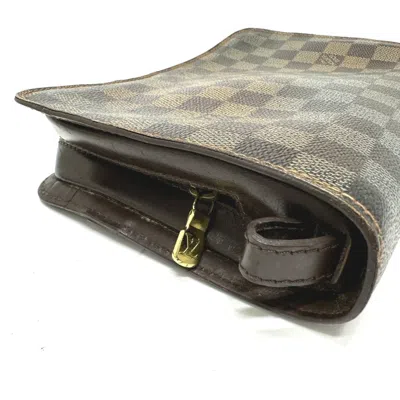 Pre-owned Louis Vuitton Brown Other Clutch Bag ()