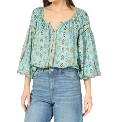 OMIKA FLORA BLOUSE IN NIRALI JUNGLE 