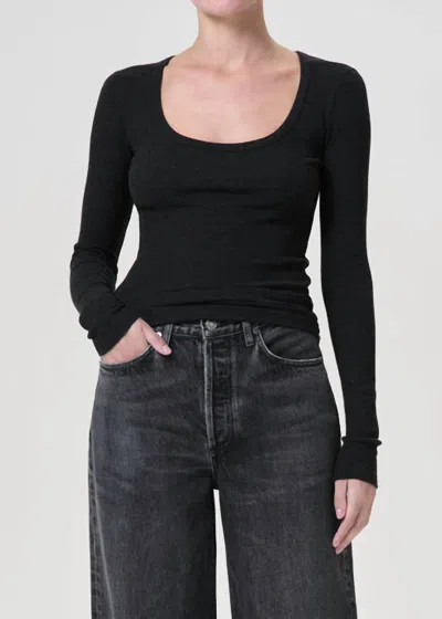 AGOLDE COREY SCOOP NECK TEE IN KATNISS 