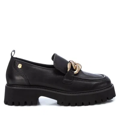 Xti Women's Leather Moccasins In Black In Black