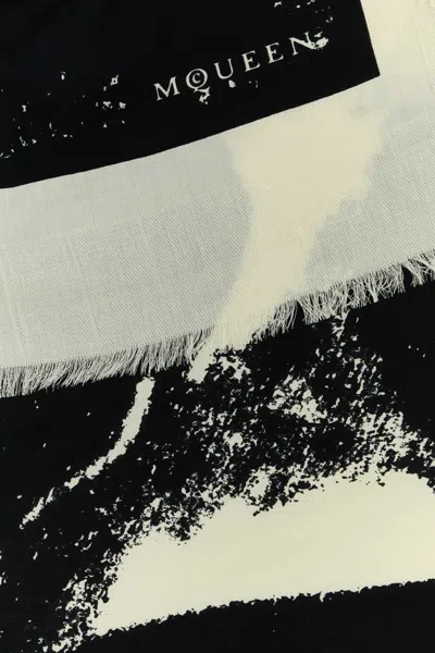 Alexander Mcqueen Unique Print Silk Blend Scarf In White