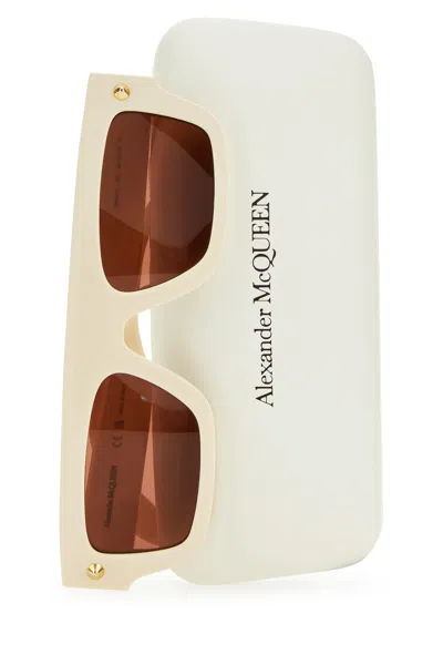 Alexander Mcqueen Spike Studs Contemporary Square Frame Tinted Sunglasses