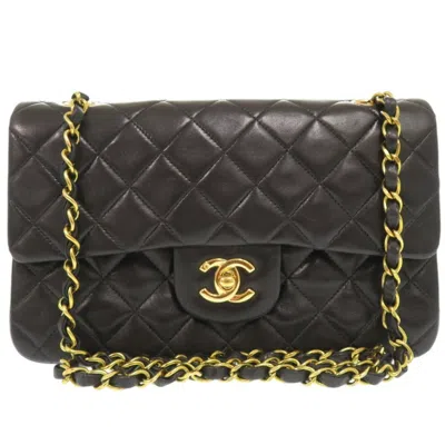 Pre-owned Chanel Black Leather Shoulder Bag ()