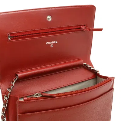 Pre-owned Chanel Red Color Caviar Leather Shoulder Bag ()