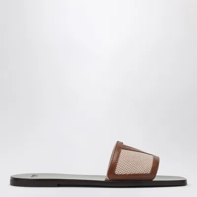 Valentino Garavani Superstar Slide Slipper With Vlogo Detail And Premium Materials In Beige