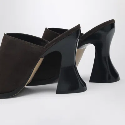 Bottega Veneta Mule Cha-cha In Soft Suede In Brown