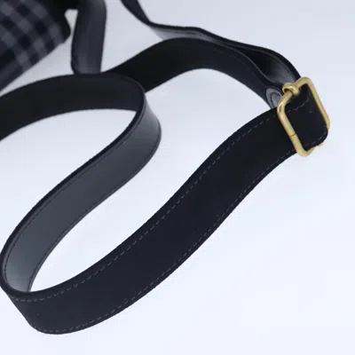 Pre-owned Burberry Nova Check Navy Canvas Shoulder Bag ()