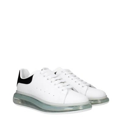 Alexander Mcqueen Sneakers Oversize Uomo Pelle Bianco/nero In White