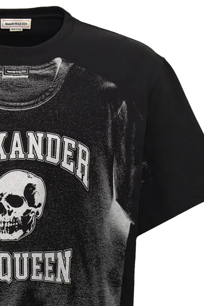 Alexander Mcqueen Logo Print T-shirt In Black