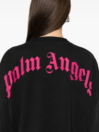 Palm Angels Loose T-shirt With Curved Logo On Back In 1032 Black Fuchsia