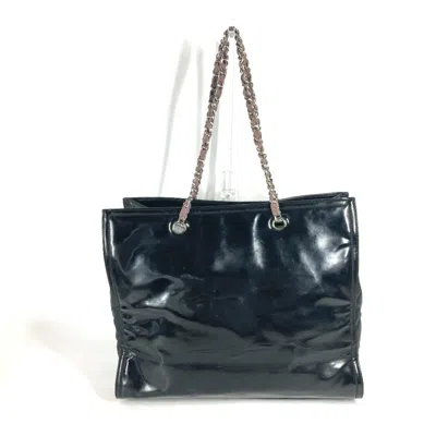 Pre-owned Chanel Black Shoulder Bag ()