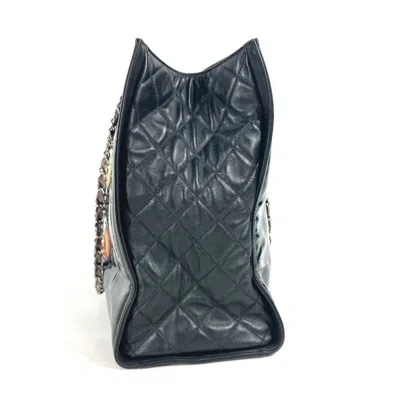 Pre-owned Chanel Black Shoulder Bag ()