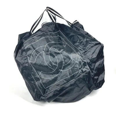 Pre-owned Chanel Black White Nylon Shoulder Bag () In Black, White