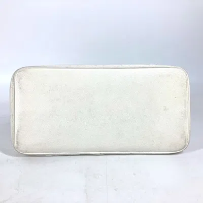 Pre-owned Chanel White Caviar Leather Shoulder Bag Tote Bag ()