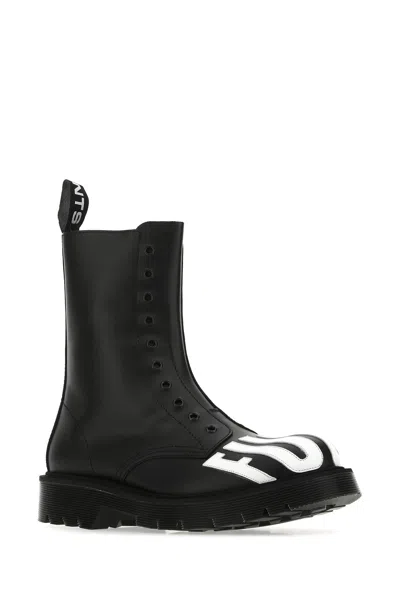 Vtmnts Leather Ankle Boots With Round Toe And Pull-tab In Black