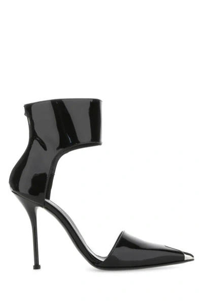 Alexander Mcqueen Women Black Leather Pumps In Black
