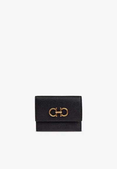 Ferragamo Gancini Cardholder In Black