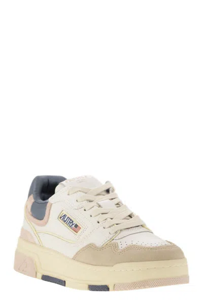 Autry Clc Low Sneakers In White/pink/grey