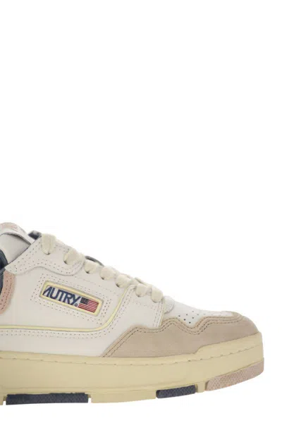 Autry Clc Low Sneakers In White/pink/grey