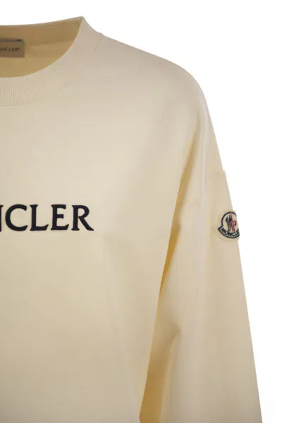Moncler Women Logo Embroidery Sweatshirt In White